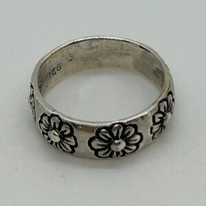 Sterling Silver Daisy Ring Flower Floral 925 Pinky or Child Ring Size 3